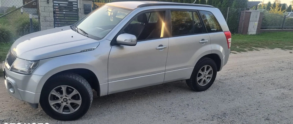Suzuki Grand Vitara cena 32900 przebieg: 210038, rok produkcji 2011 z Słupca małe 191